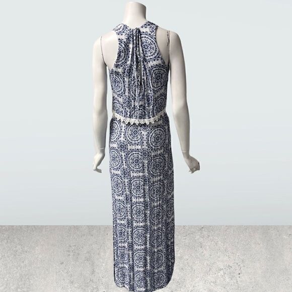 Romeo & Juliet Couture Print Sleeveless Cut Out Dress - Picture 4 of 6